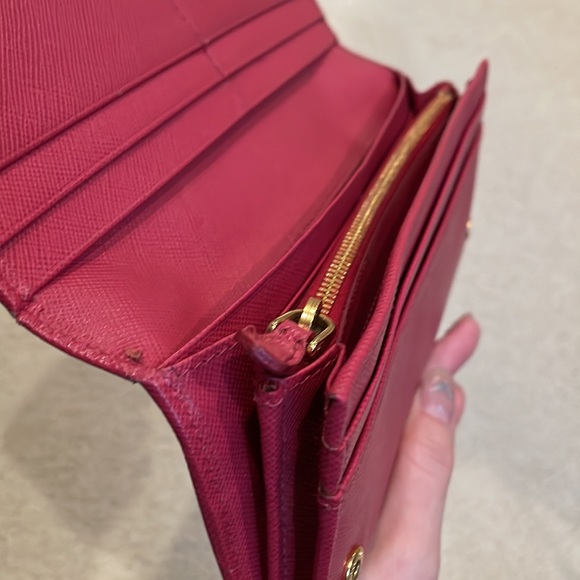 Prada saffiano long wallet - Picture 10 of 12
